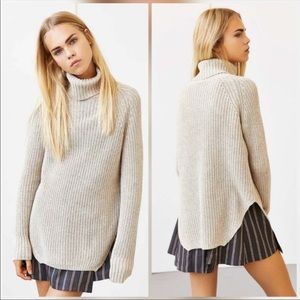 Silence + Noise Turtleneck